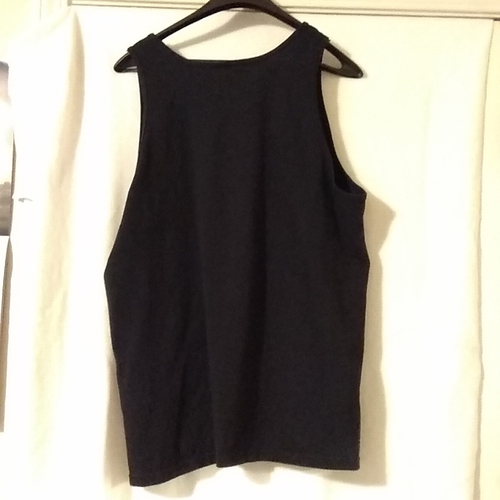 💫 Gildan Large Sleeveless Tee - Picture 6 of 8